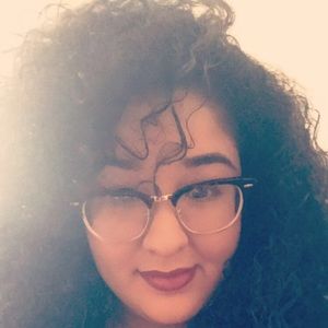 Meet your Posher, Jasmine